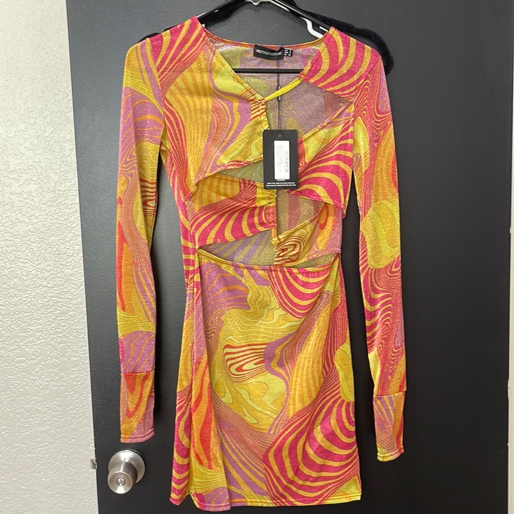 Sheer grooves long sleeve dress